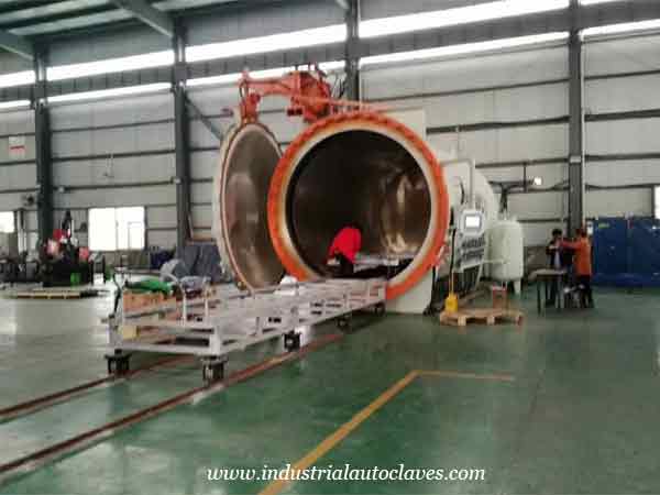 Horizontal Composite Autoclave Installed and Used On Site In Xi’an