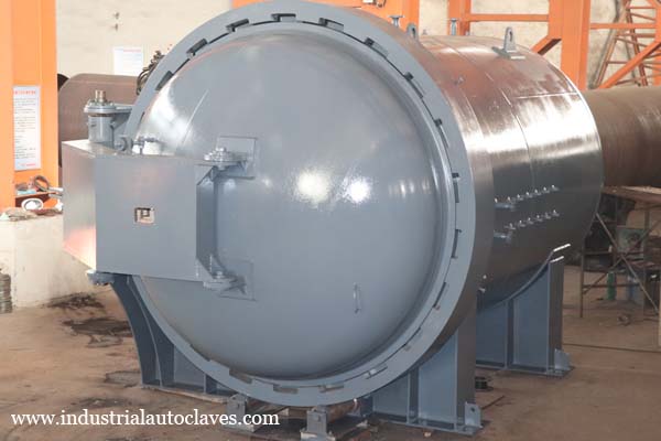 Latvian Customer is Interested in Autoclave for Carbon Fiber 2