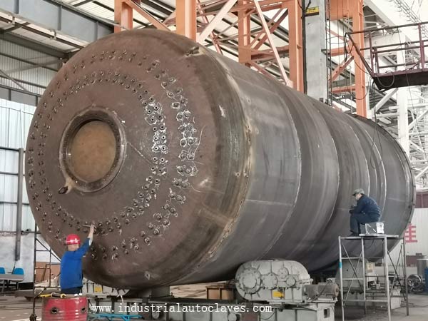 4.5×10M Large Size High Pressure Autoclave Delivered to Qingdao Fuxing High Speedy Train Research Center 1