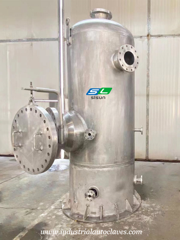 Russia-CUTR-stainless-steel-oil-and-gas-separator-vessel-tank-successfully-finished-construction-and-get-ready-delivery.
